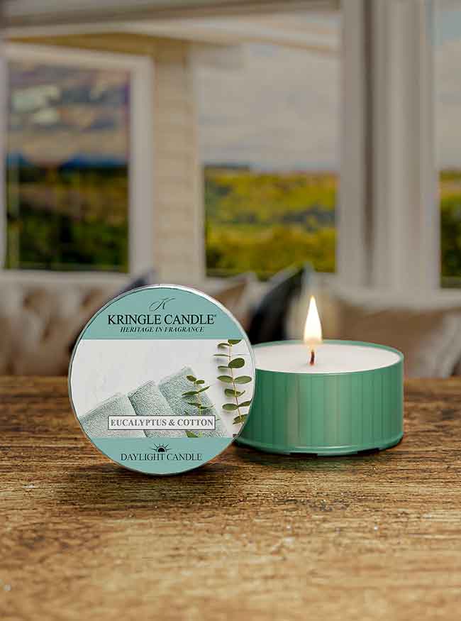 Eucalyptus & Cotton | DayLight - Kringle Candle Company